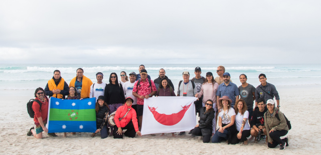 Grupo de personas participantes del Encuentro de Áreas Marítimas Protegidas Insulares del Pacífico Tropical Este