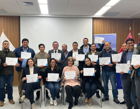 foto participantes Taller regional sobre Economía Azul Sostenible para un futuro económico y ambiental responsable.