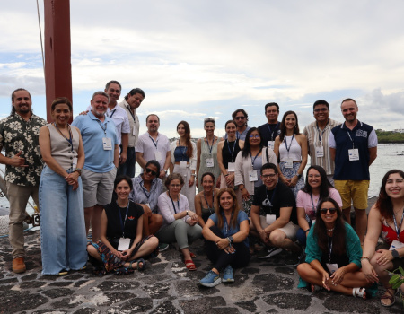 Grupo de personas participantes del encuentro Blue Leadership Journey,